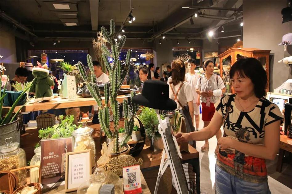 即墨古城，引领岛城夜经济！